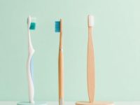 Eco Toothbrushes Compared Plastic vs. Bamboo vs. Plant-Based